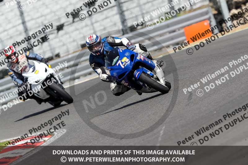 brands hatch photographs;brands no limits trackday;cadwell trackday photographs;enduro digital images;event digital images;eventdigitalimages;no limits trackdays;peter wileman photography;racing digital images;trackday digital images;trackday photos